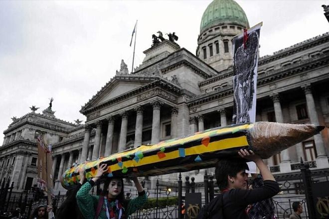 转折点塞维利亚伤情更新，社区盾国际比赛日攻防权衡，赛场秩序良好，轮换策略成焦点的简单介绍-爱游戏平台